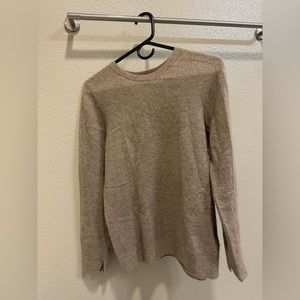 100% cashmere knit from South Korea that's incredibly tender and gentle!
